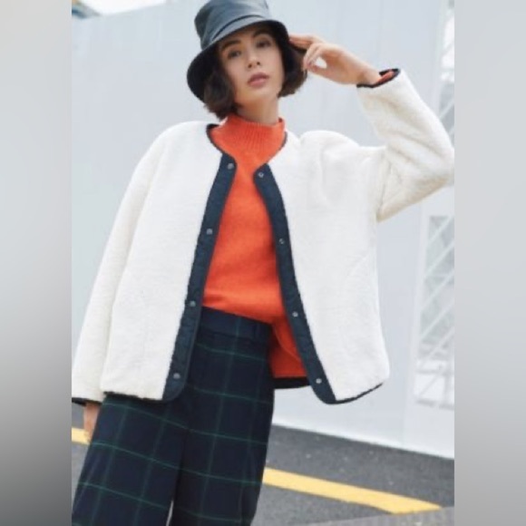 NWOT Uniqlo Women’s Pile Lined Fleece Quilted Reversible Jacket Black- M - Picture 8 of 10